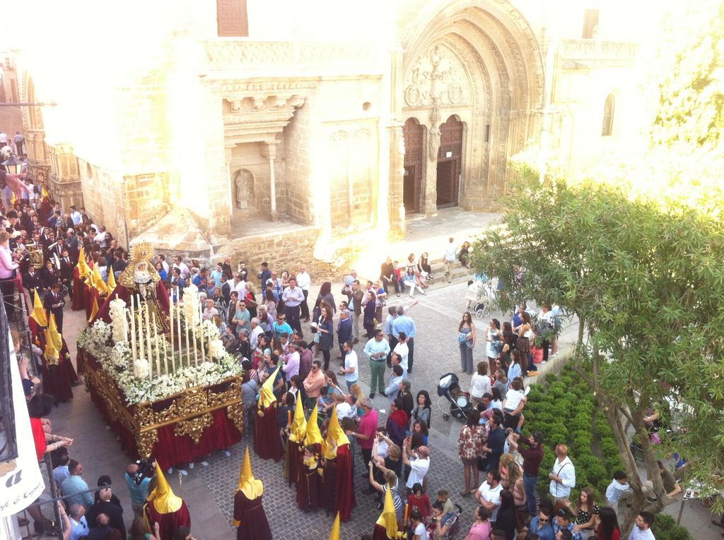Apartamentos Sol De Mayo Úbeda Dış mekan fotoğraf