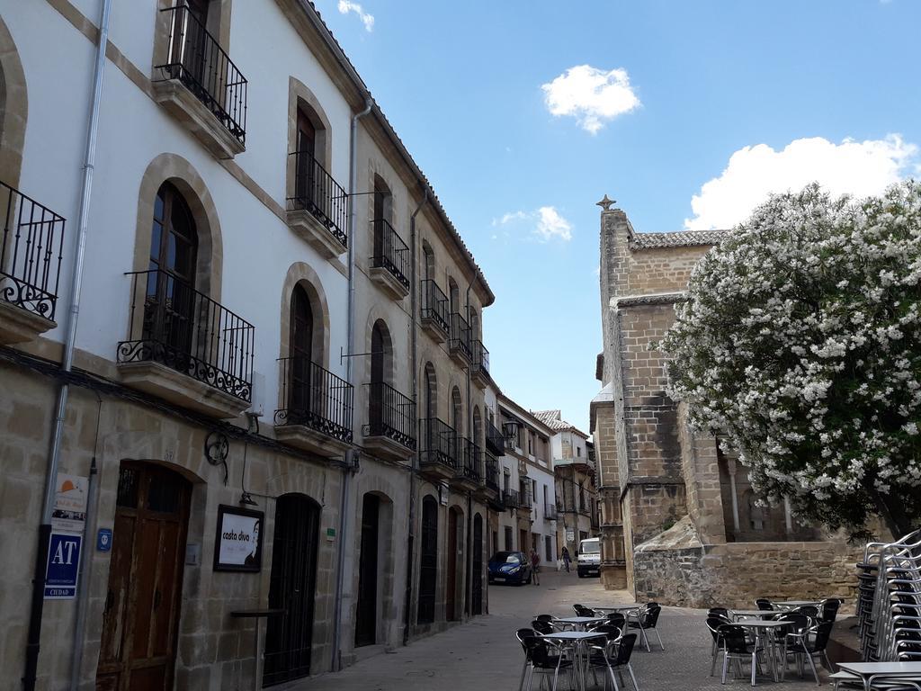 Apartamentos Sol De Mayo Úbeda Dış mekan fotoğraf