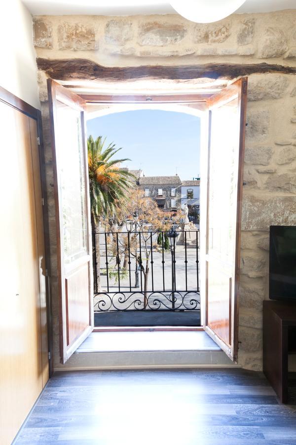 Apartamentos Sol De Mayo Úbeda Dış mekan fotoğraf